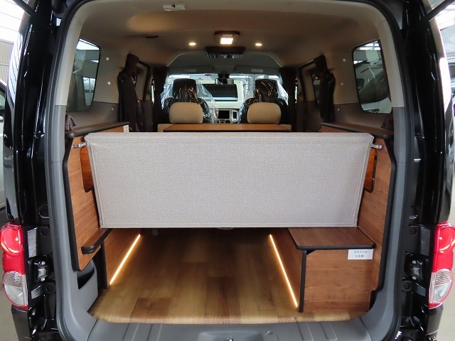 キャンピングカーバンコン