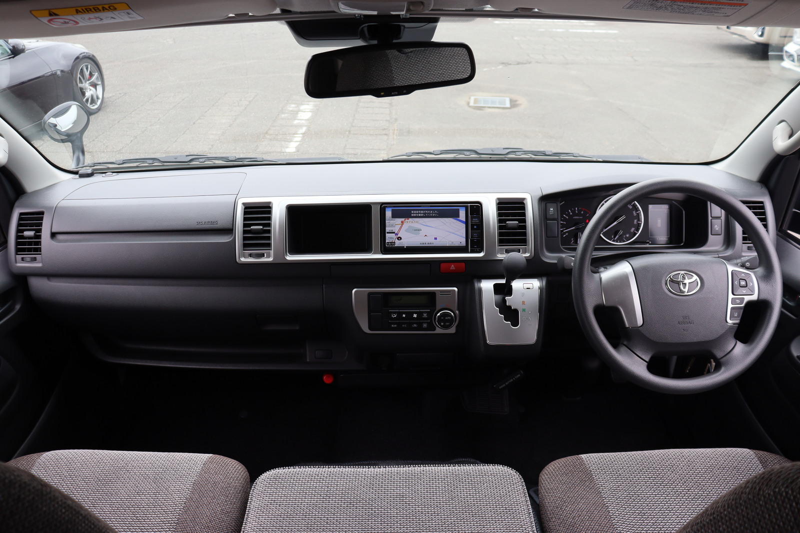 キャンピングカーバンコン