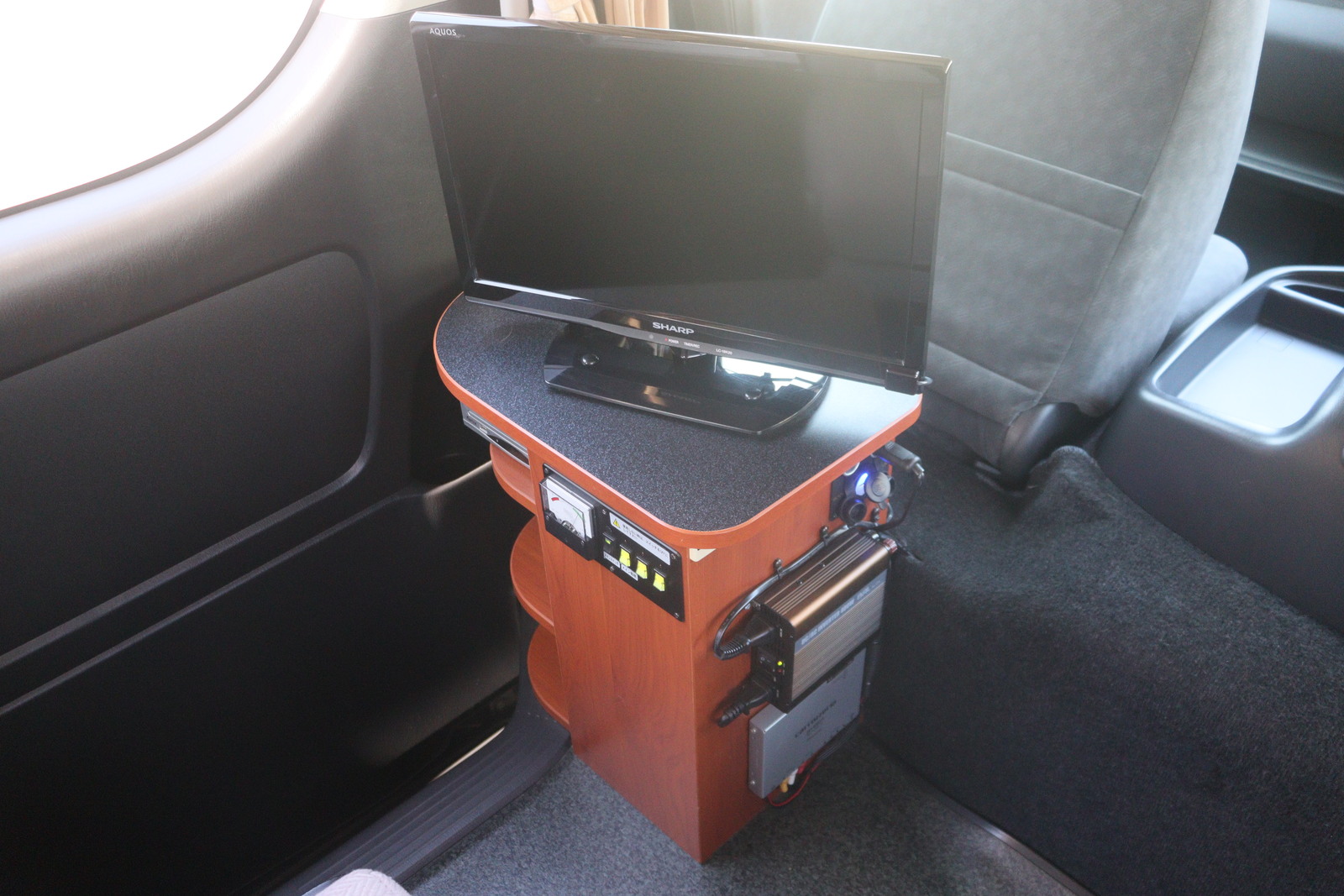 キャンピングカーバンコン