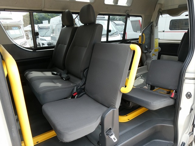 トヨタハイエース