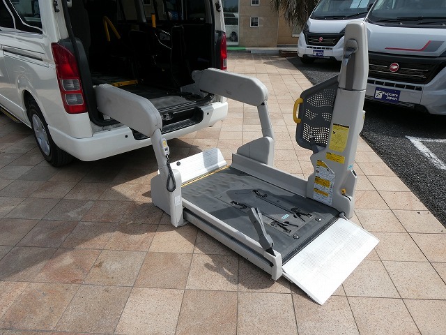 トヨタハイエース