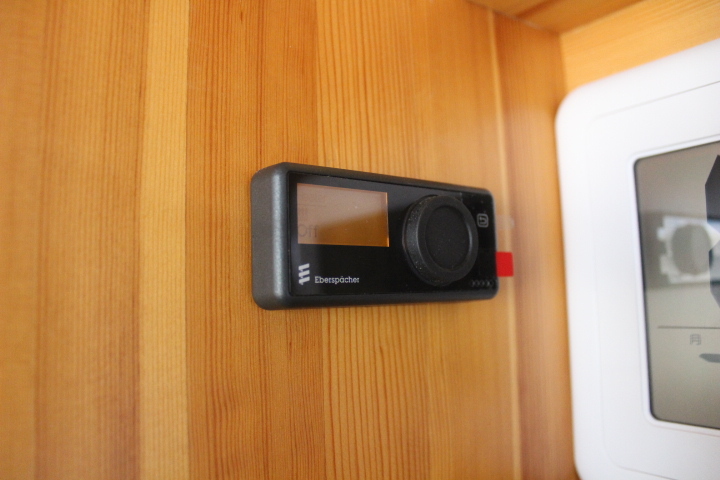 キャンピングカーキャブコン