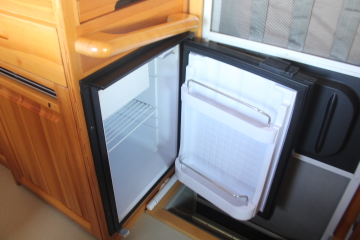 キャンピングカーキャブコン