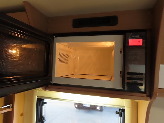 キャンピングカーキャブコン