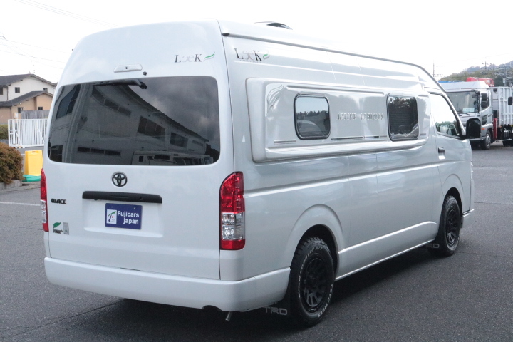 キャンピングカーバンコン