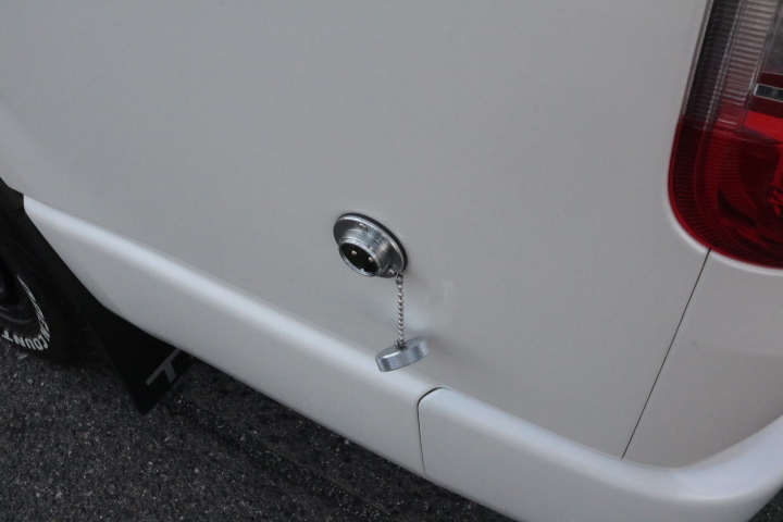 キャンピングカーバンコン