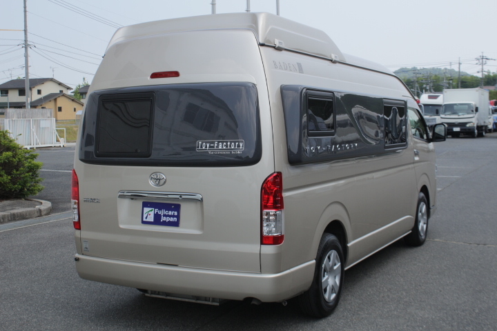 キャンピングカーバンコン