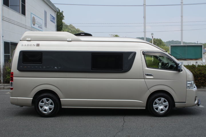 キャンピングカーバンコン