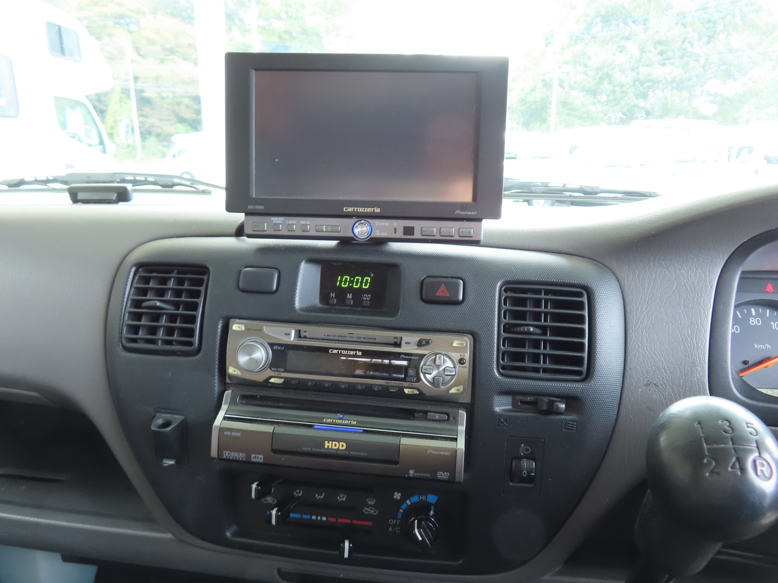 キャンピングカーキャブコン