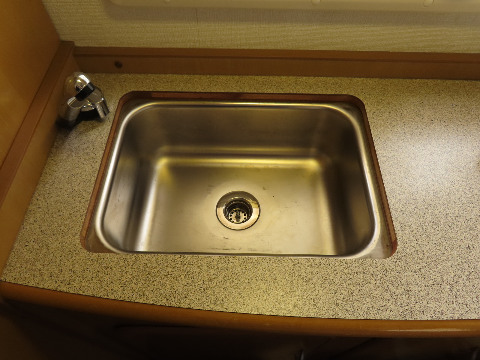 キャンピングカーキャブコン