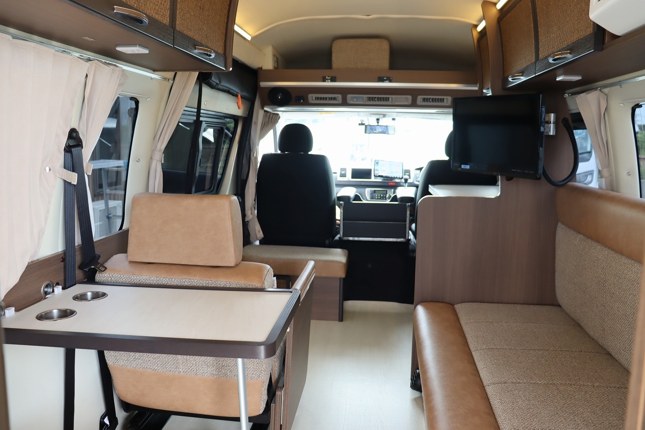 キャンピングカーバンコン