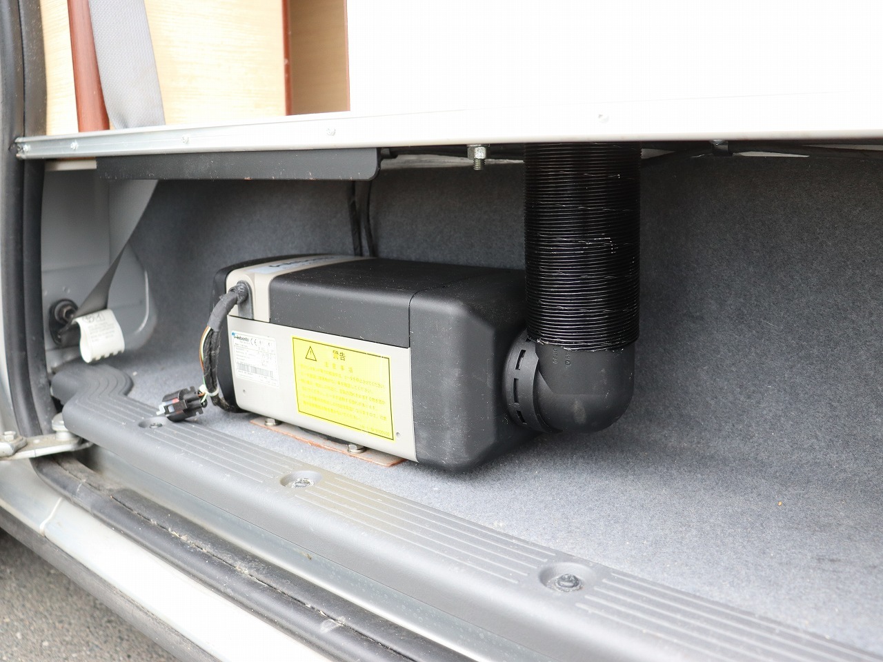 キャンピングカーバンコン