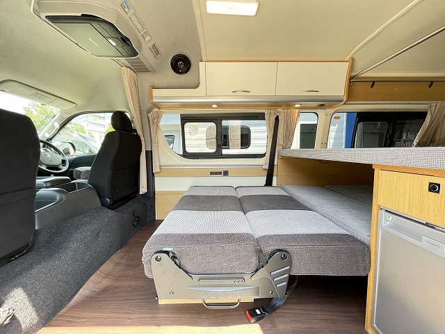 キャンピングカーバンコン