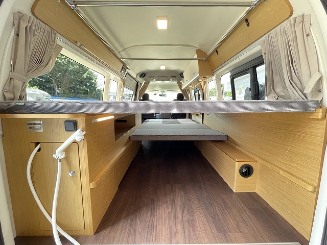 キャンピングカーバンコン