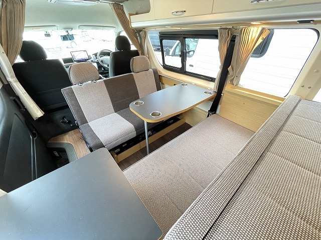 キャンピングカーバンコン