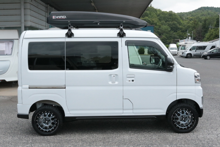 キャンピングカー軽キャンパー