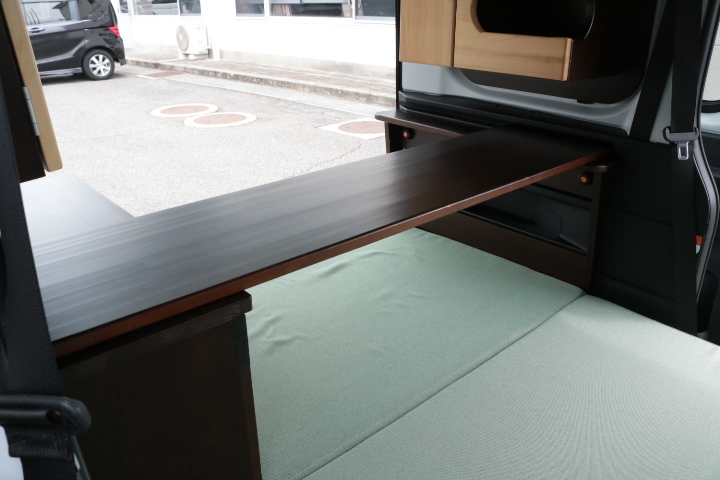 キャンピングカー軽キャンパー