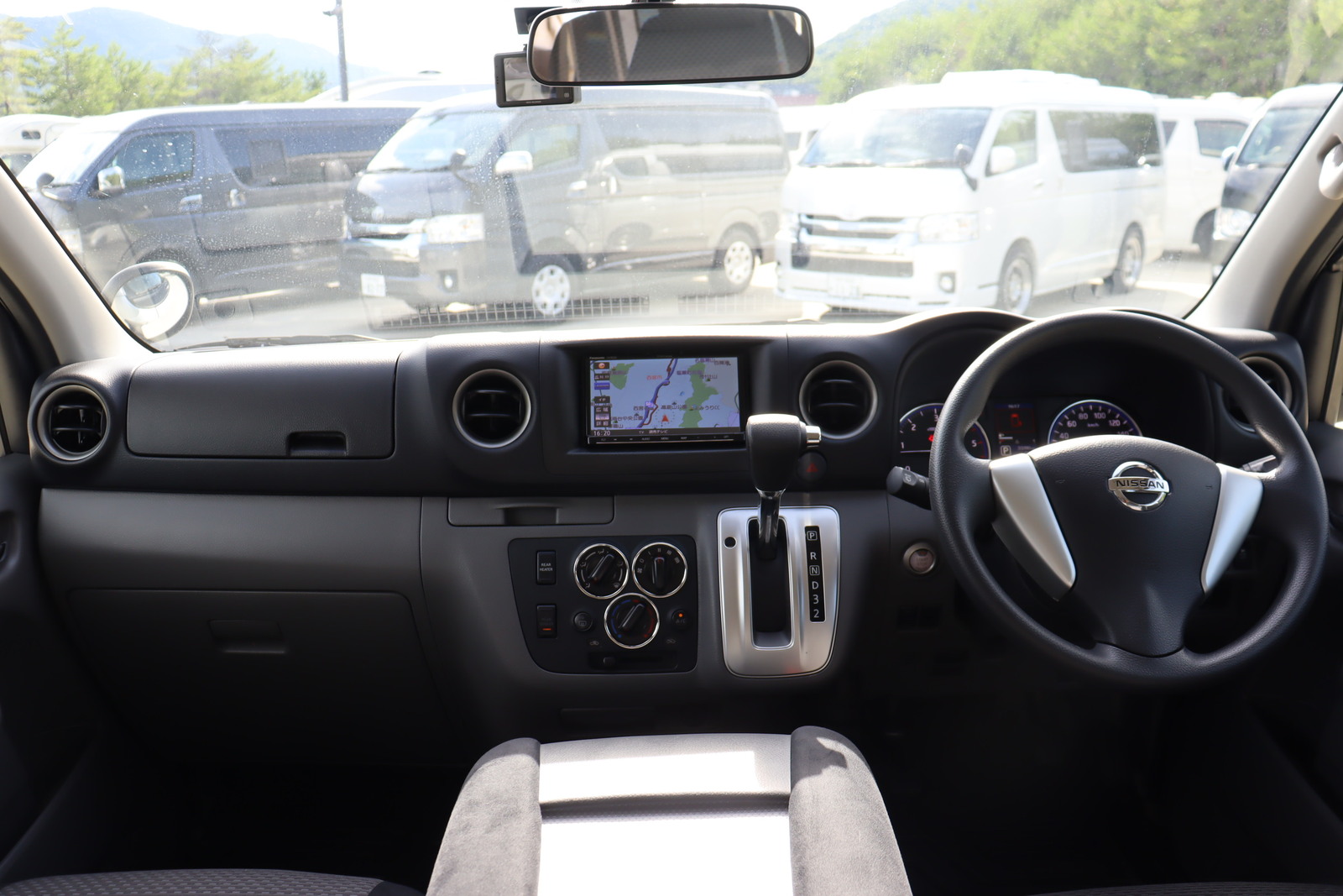 キャンピングカーバンコン