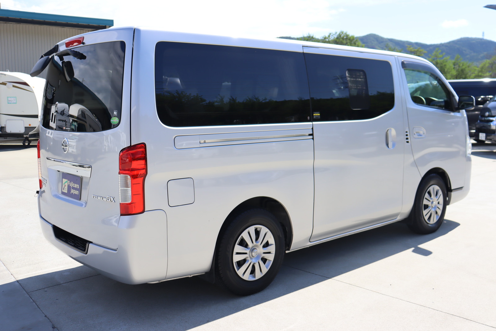 キャンピングカーバンコン