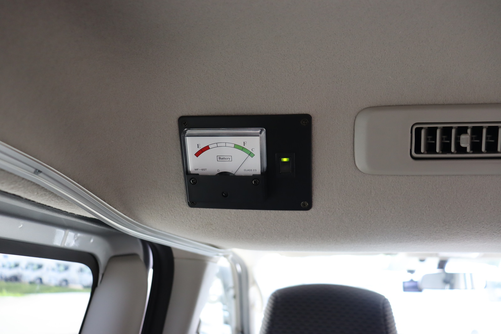 キャンピングカーバンコン