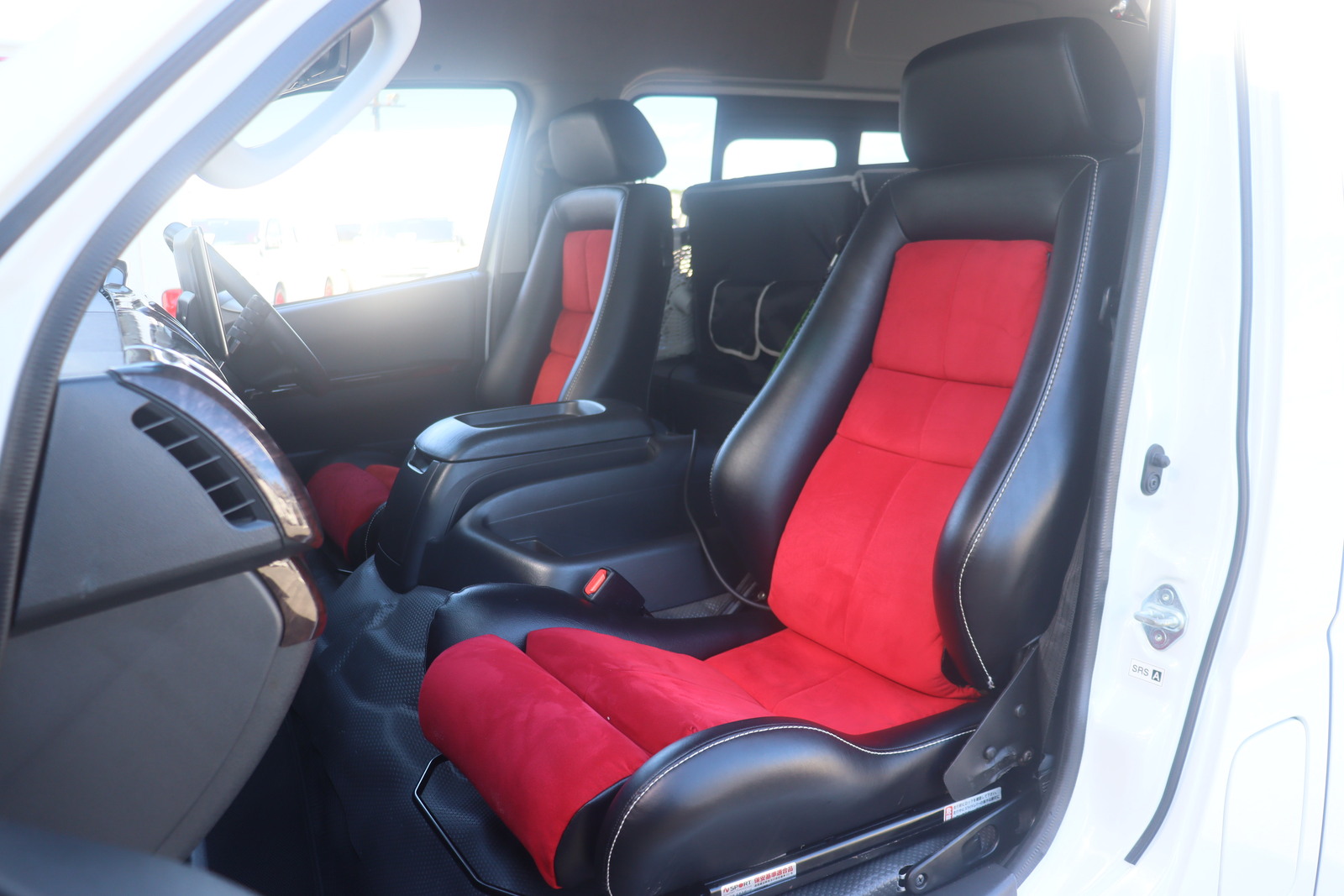 キャンピングカーバンコン