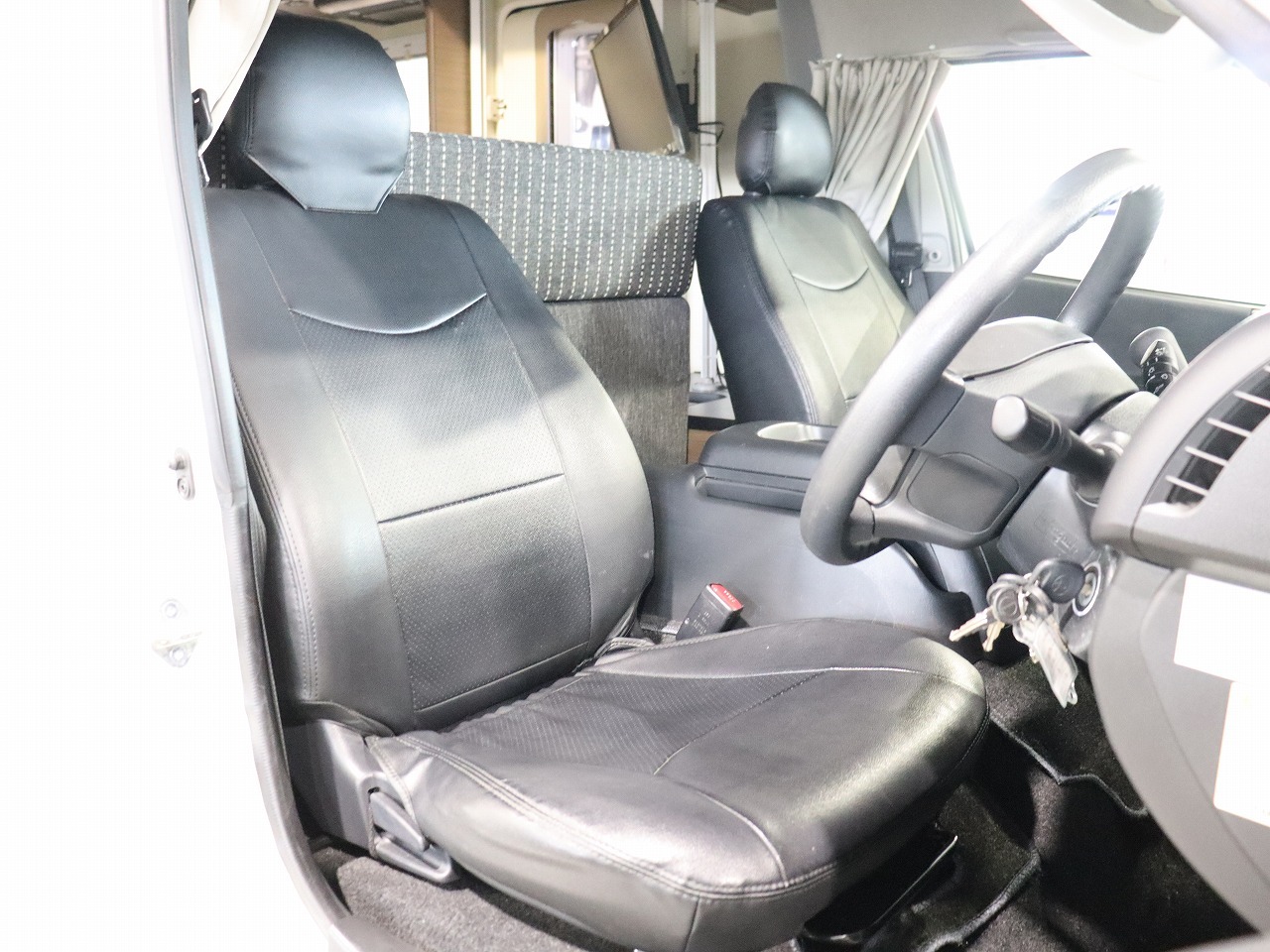 キャンピングカーキャブコン