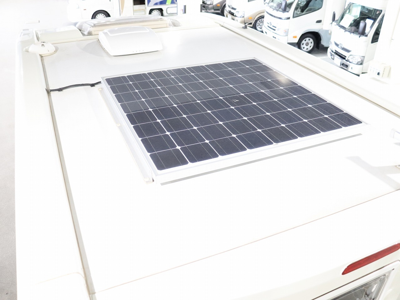 キャンピングカーキャブコン