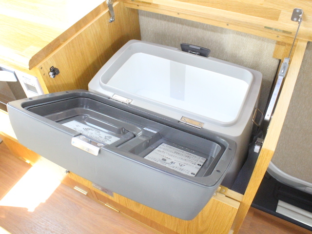 キャンピングカーバンコン