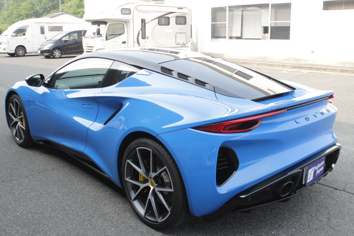 ロータスエミーラ