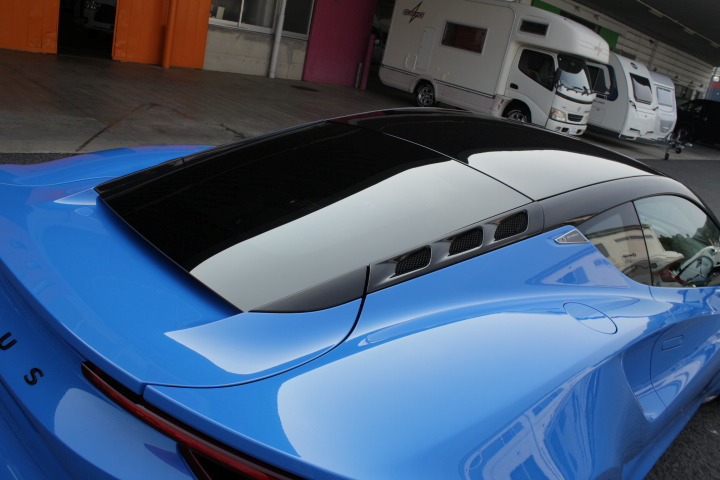 ロータスエミーラ