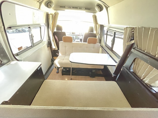 キャンピングカーバンコン