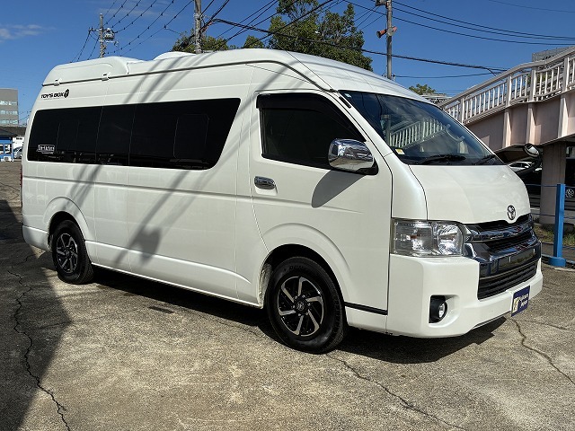 キャンピングカーバンコン