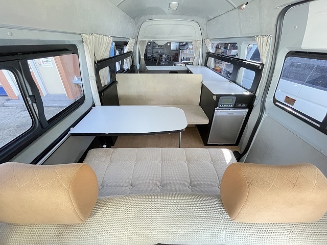 キャンピングカーバンコン