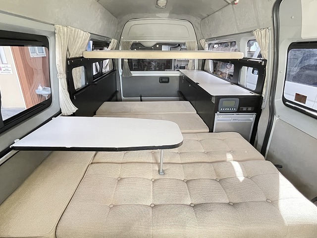 キャンピングカーバンコン