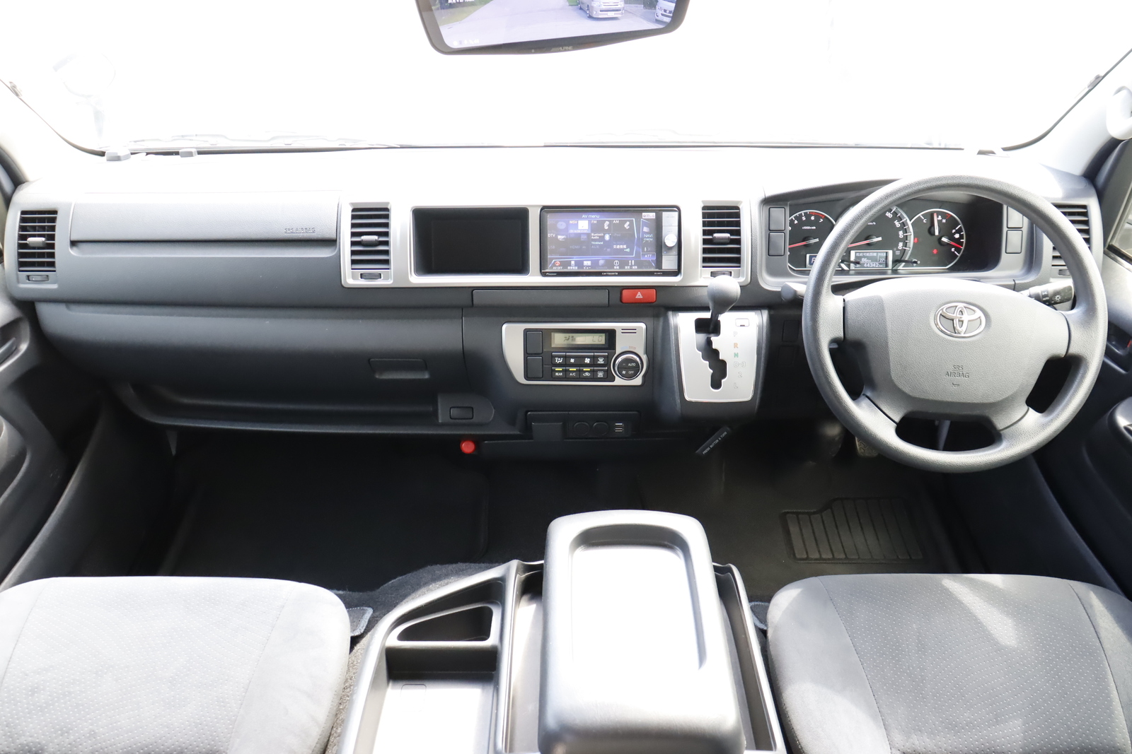 キャンピングカーバンコン