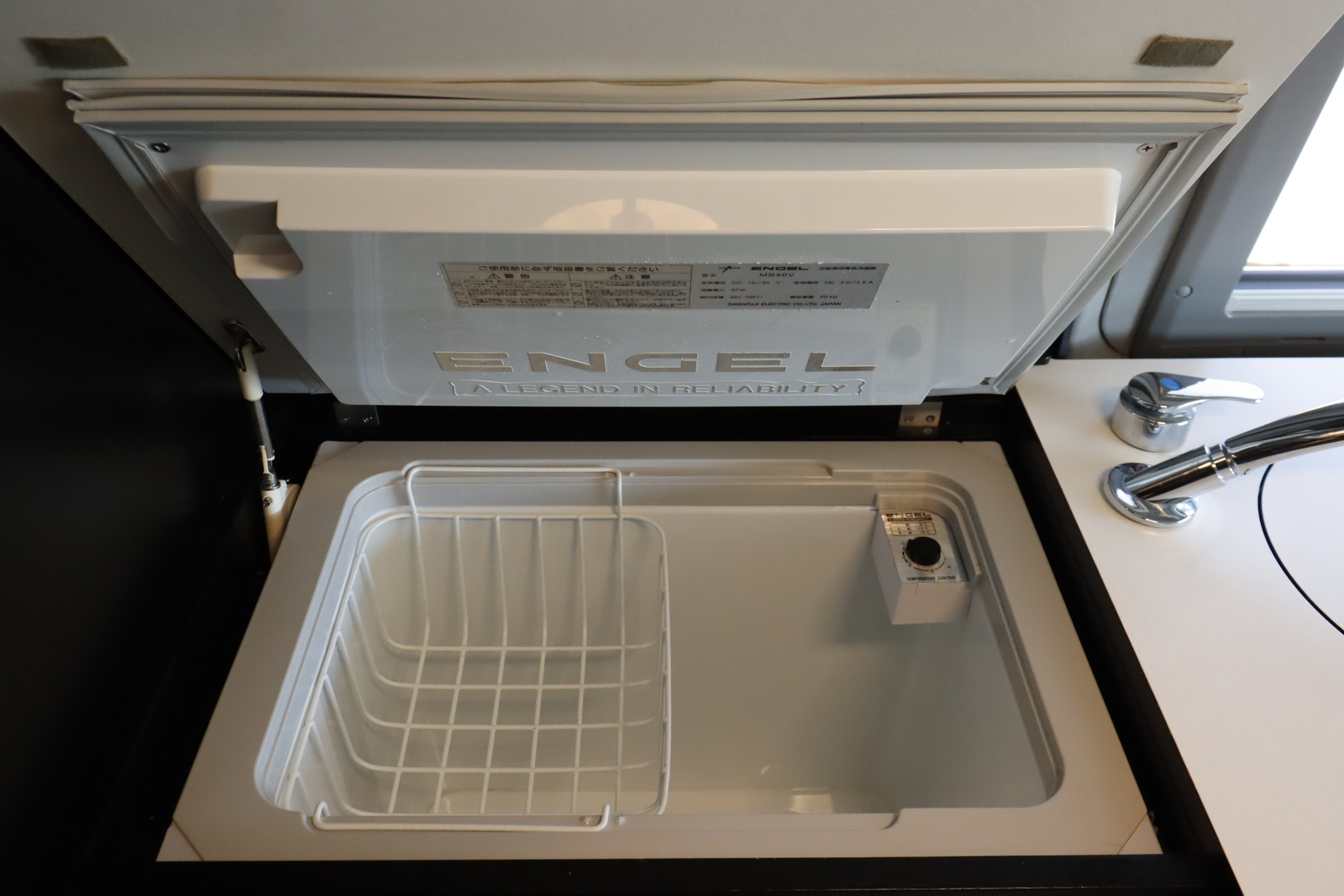 キャンピングカーバンコン