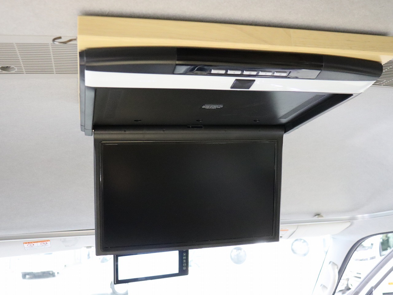 キャンピングカーバンコン