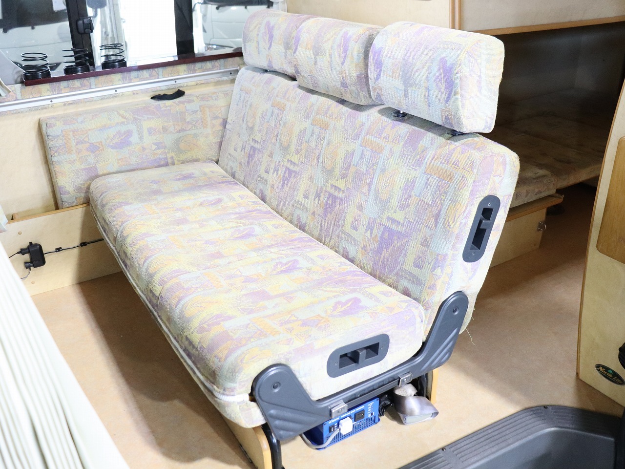 キャンピングカーバンコン