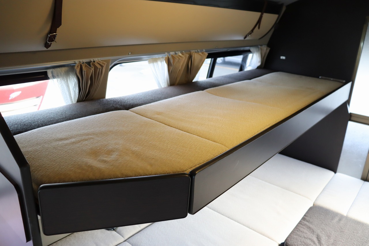 キャンピングカーバンコン