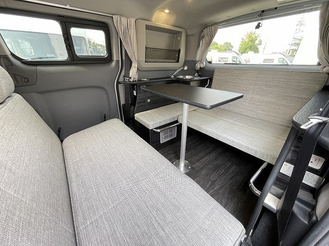 キャンピングカーバンコン