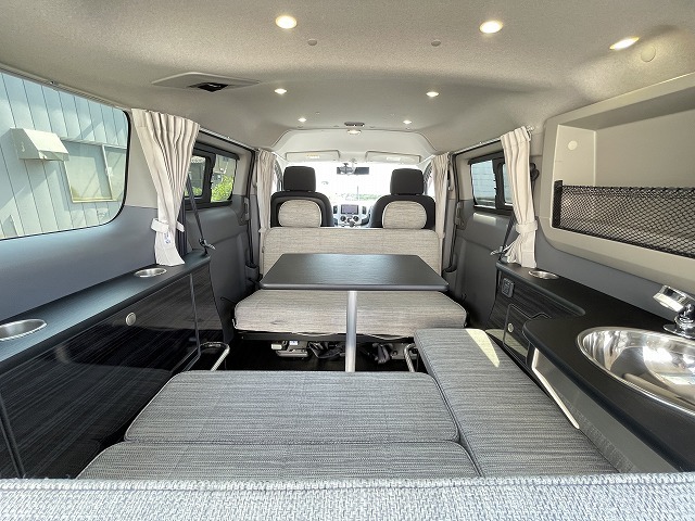 キャンピングカーバンコン