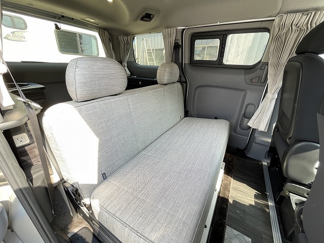 キャンピングカーバンコン