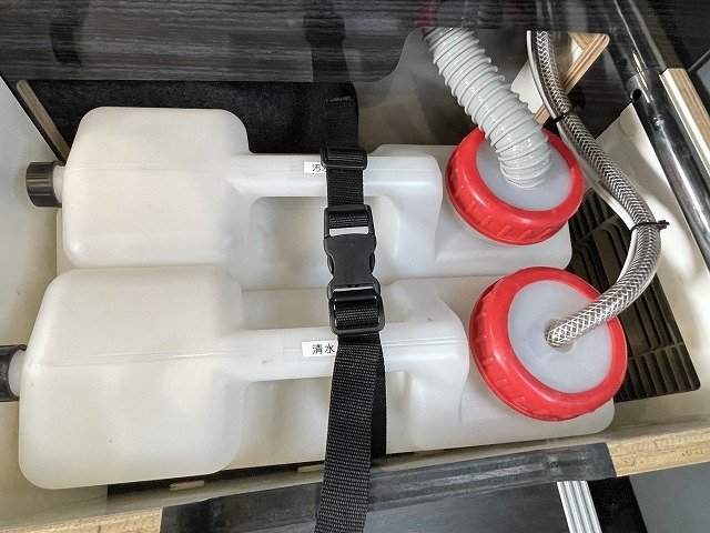 キャンピングカーバンコン