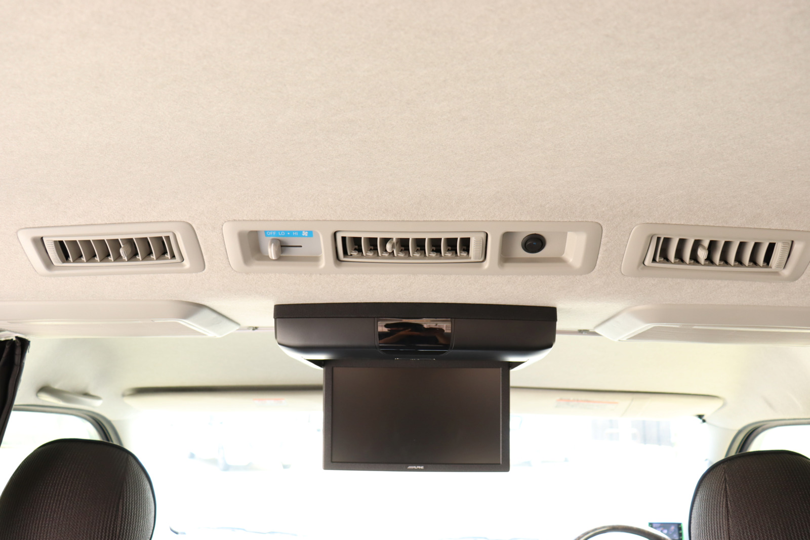 キャンピングカーバンコン