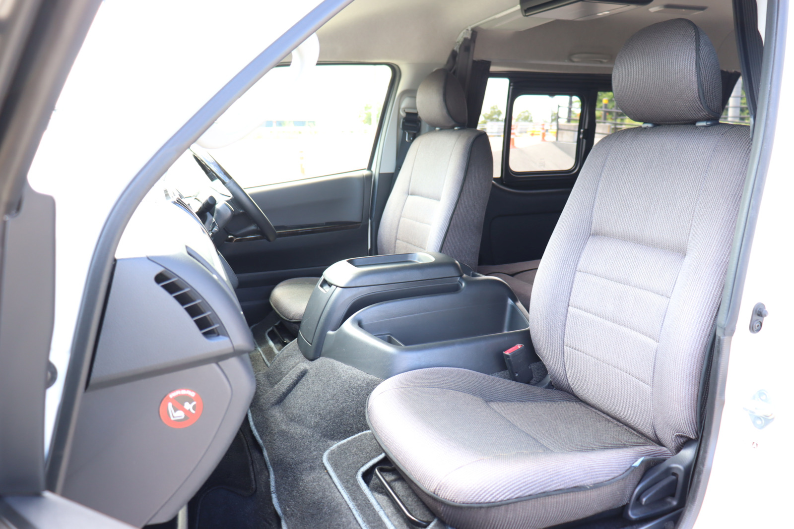 キャンピングカーバンコン