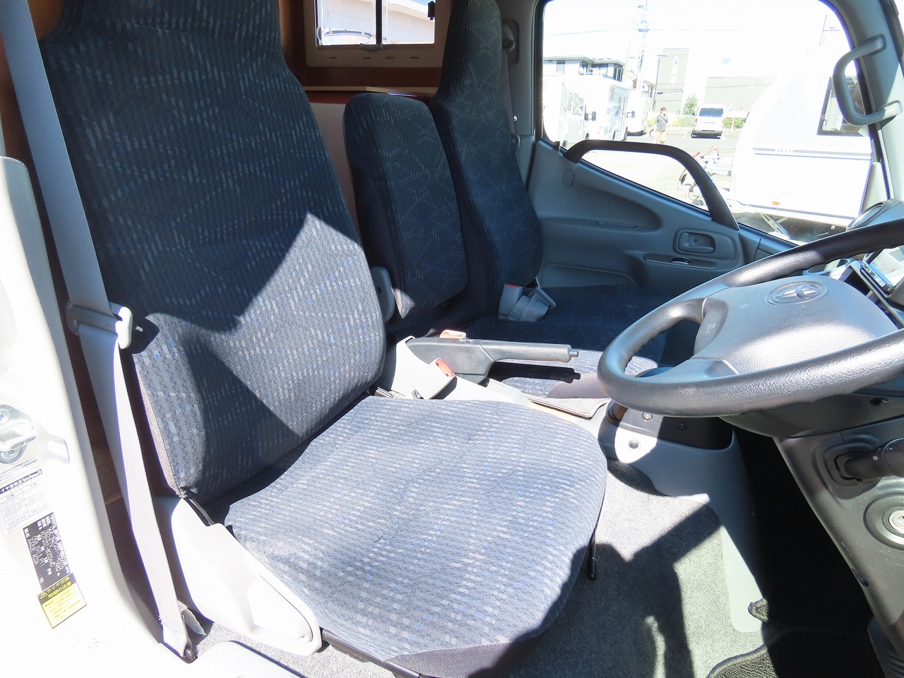 キャンピングカーキャブコン