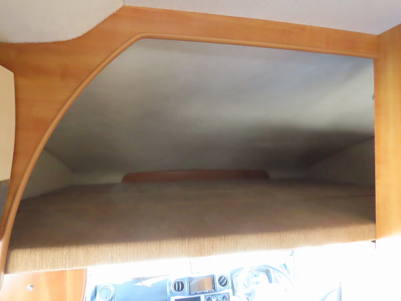 キャンピングカーキャブコン