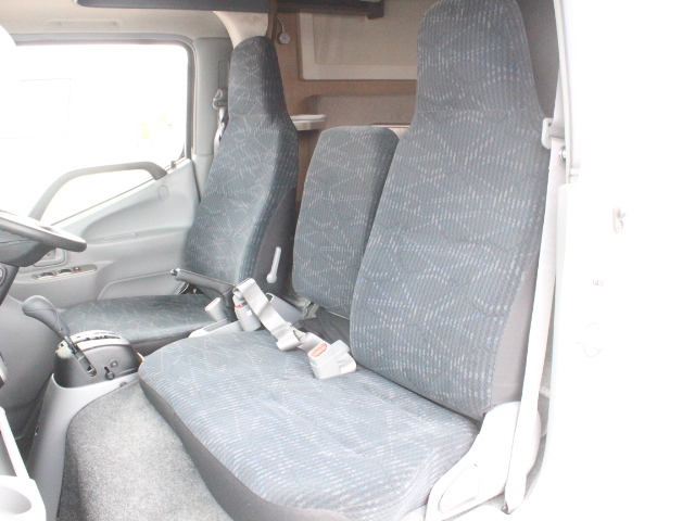 キャンピングカーキャブコン