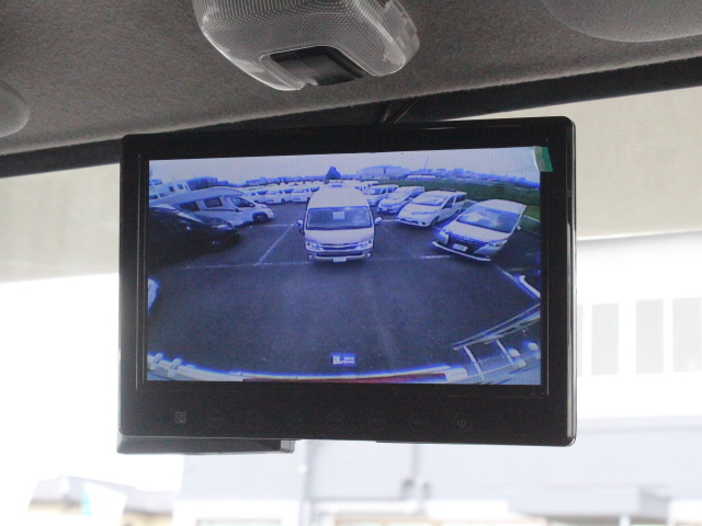 キャンピングカーキャブコン