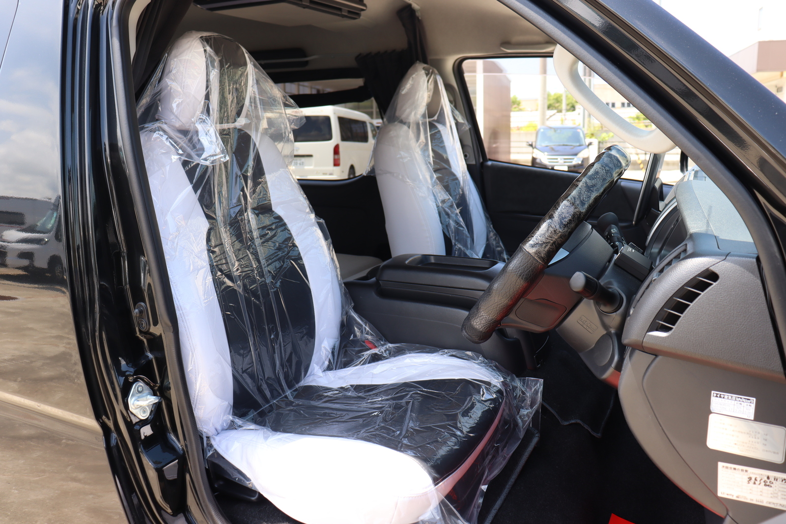 キャンピングカーバンコン